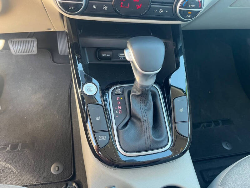 2020 Kia Soul EX