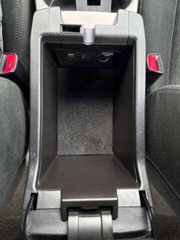 2013 Subaru Legacy 2.5i Premium