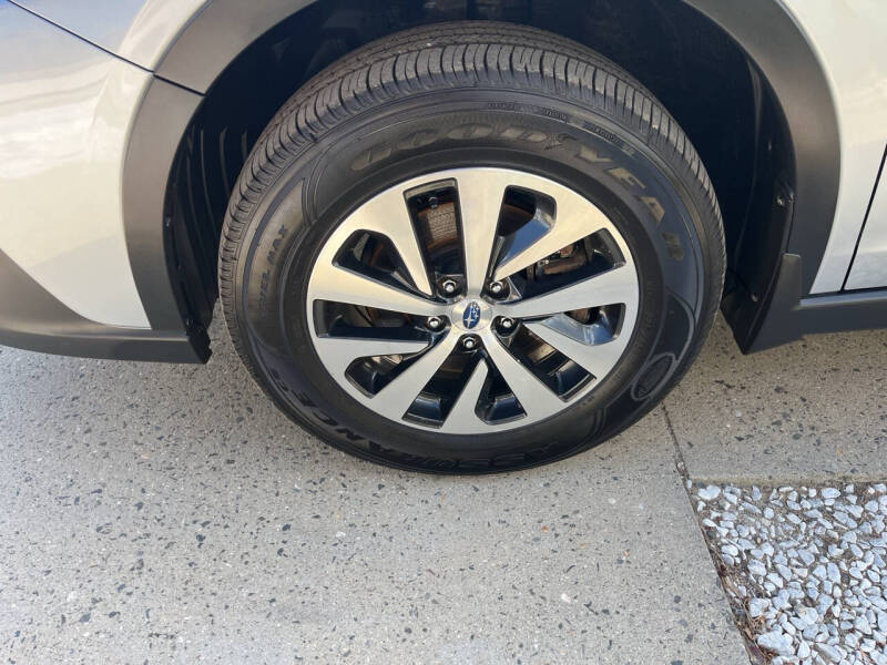 2022 Subaru Outback Premium