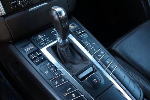 2015 Porsche Macan S