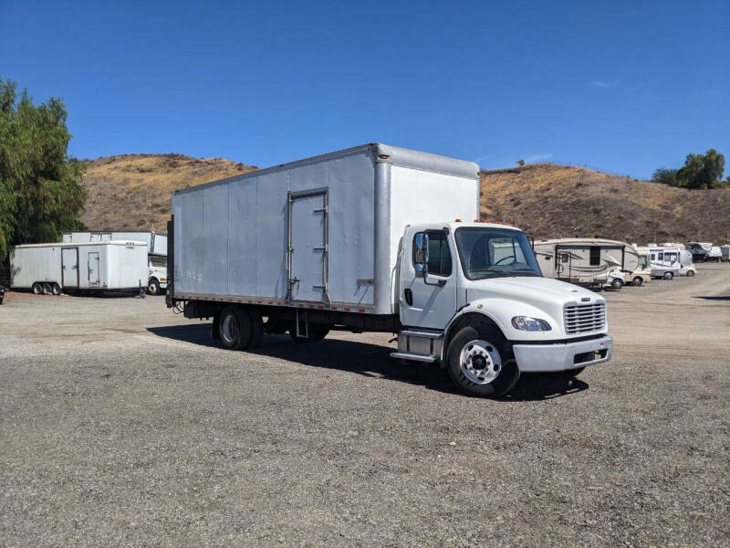 2018 Freightliner M2 106