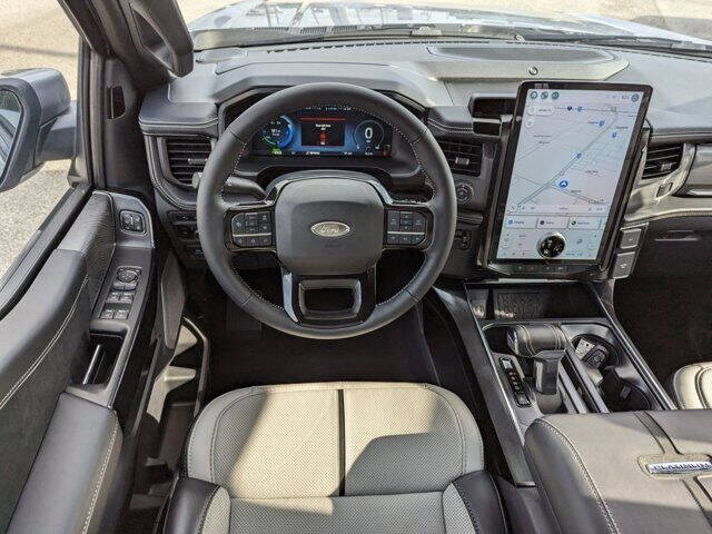 2023 Ford F-150 Lightning Platinum