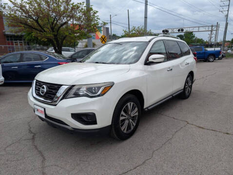 2020 Nissan Pathfinder S