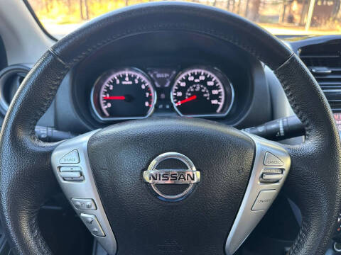 2018 Nissan Versa