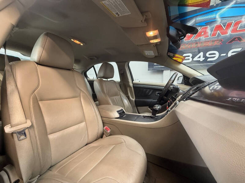 2012 Ford Taurus SEL