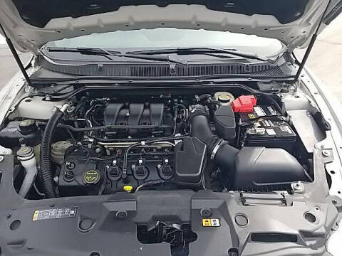 2018 Ford Taurus SEL