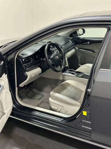 2012 Toyota Camry Hybrid