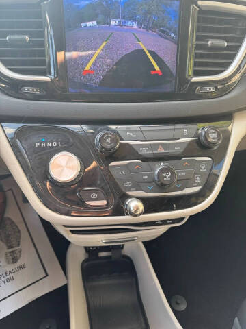 2017 Chrysler Pacifica