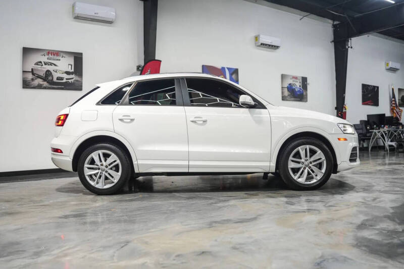 2017 Audi Q3 2.0T Premium
