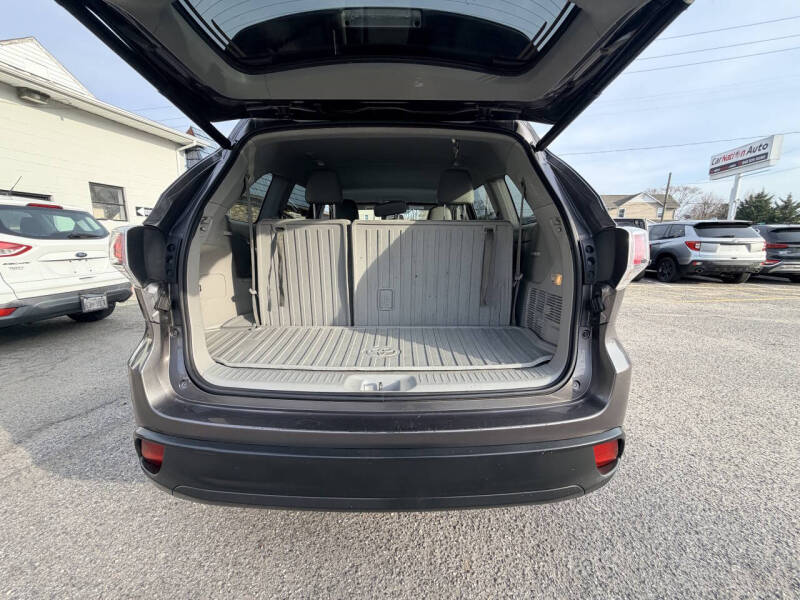 2015 Toyota Highlander LE
