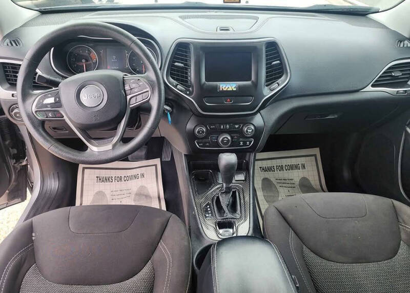 2019 Jeep Cherokee Latitude
