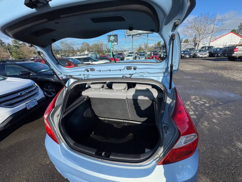 2013 Hyundai Accent GS