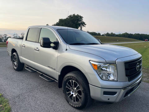 2021 Nissan Titan SV