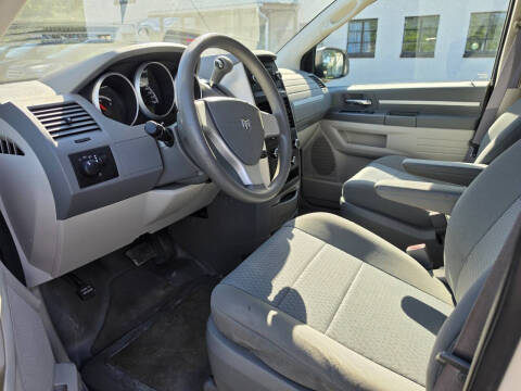 2010 Dodge Grand Caravan SE