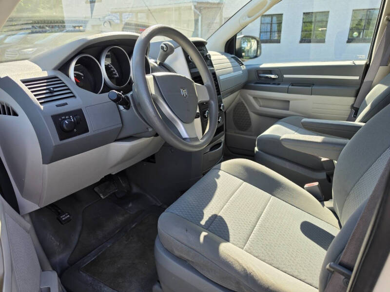 2010 Dodge Grand Caravan SE