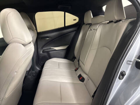 2023 Lexus UX 250h Premium