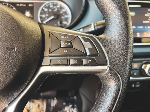 2023 Nissan Versa SV