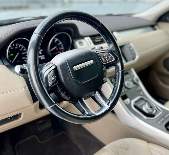 2014 Land Rover Range Rover Evoque Pure