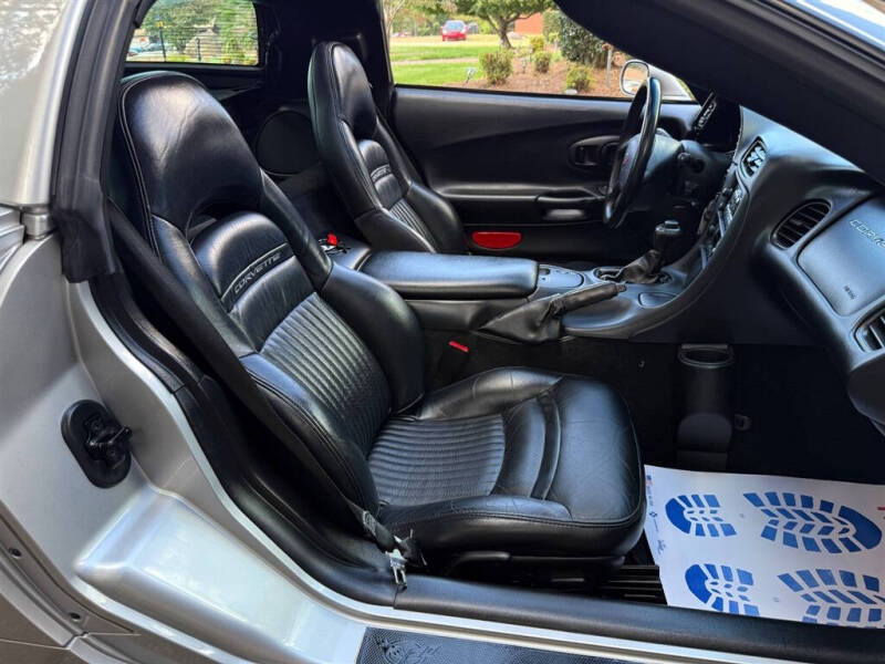 2004 Chevrolet Corvette