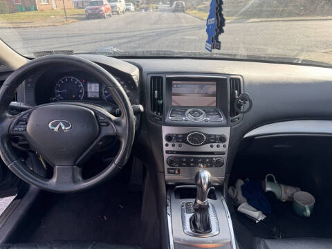 2011 Infiniti G25 Sedan