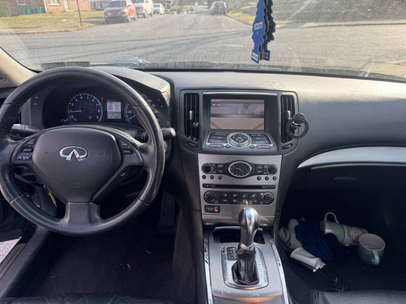 2011 Infiniti G25 Sedan