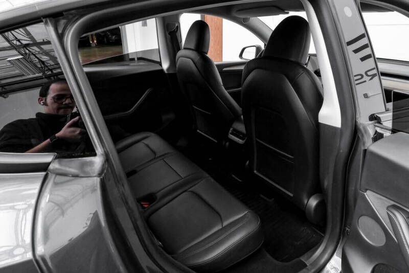 2022 Tesla Model Y Long Range