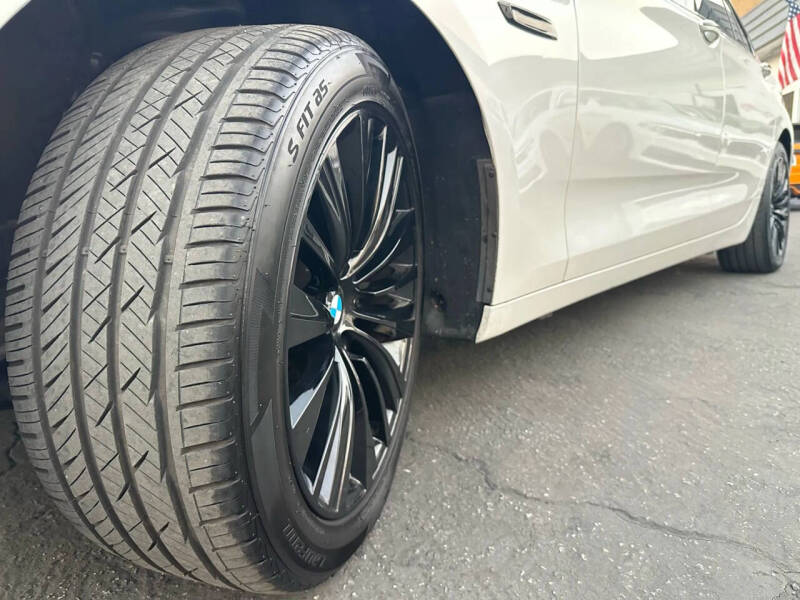 2015 BMW 5 Series 535i Gran Turismo