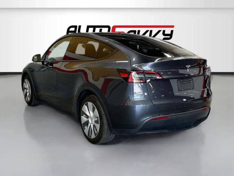 2024 Tesla Model Y Long Range