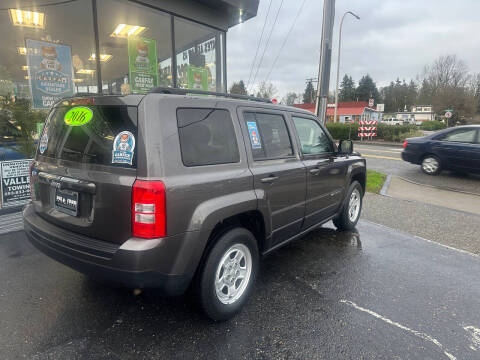 2016 Jeep Patriot Sport