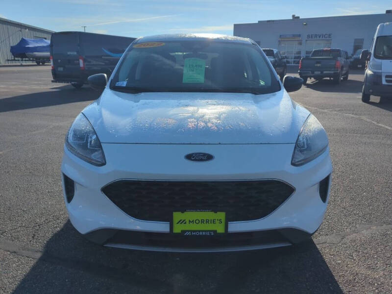 2022 Ford Escape Hybrid SE