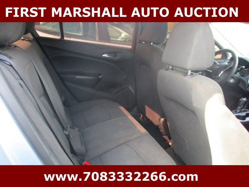 2018 Chevrolet Cruze LS Auto