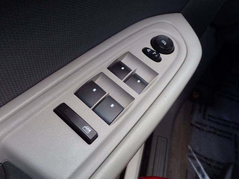 2012 Chevrolet Traverse LS