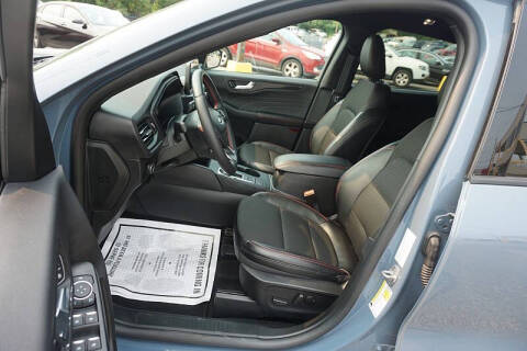 2025 Ford Escape ST-Line Select