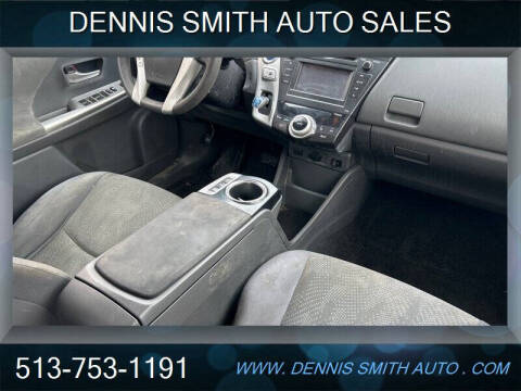 2014 Toyota Prius v Two