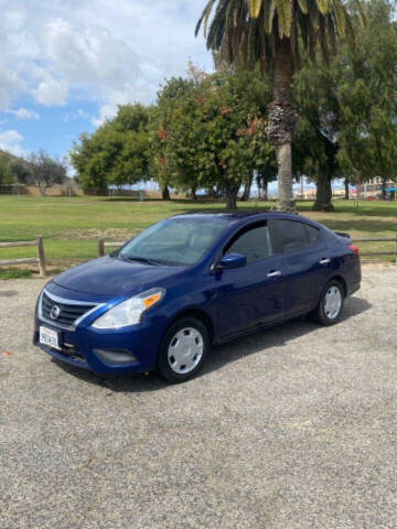 2019 Nissan Versa SV