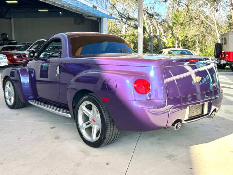 2004 Chevrolet SSR LS