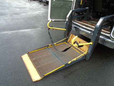 2010 Ford E-Series E-250