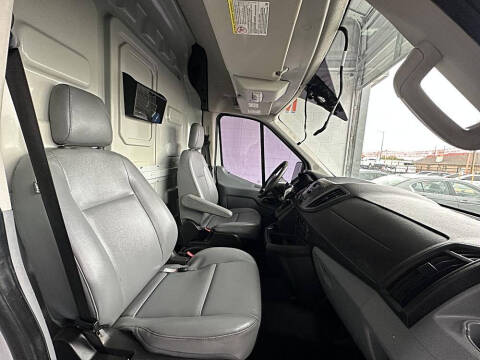 2019 Ford Transit 250