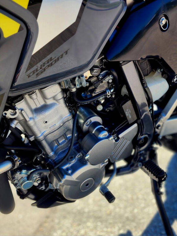 2022 Suzuki DRZ400