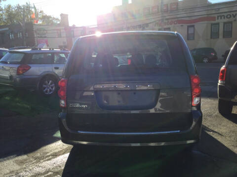 2015 Dodge Grand Caravan American Value Package