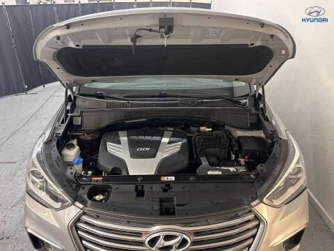 2018 Hyundai Santa Fe SE