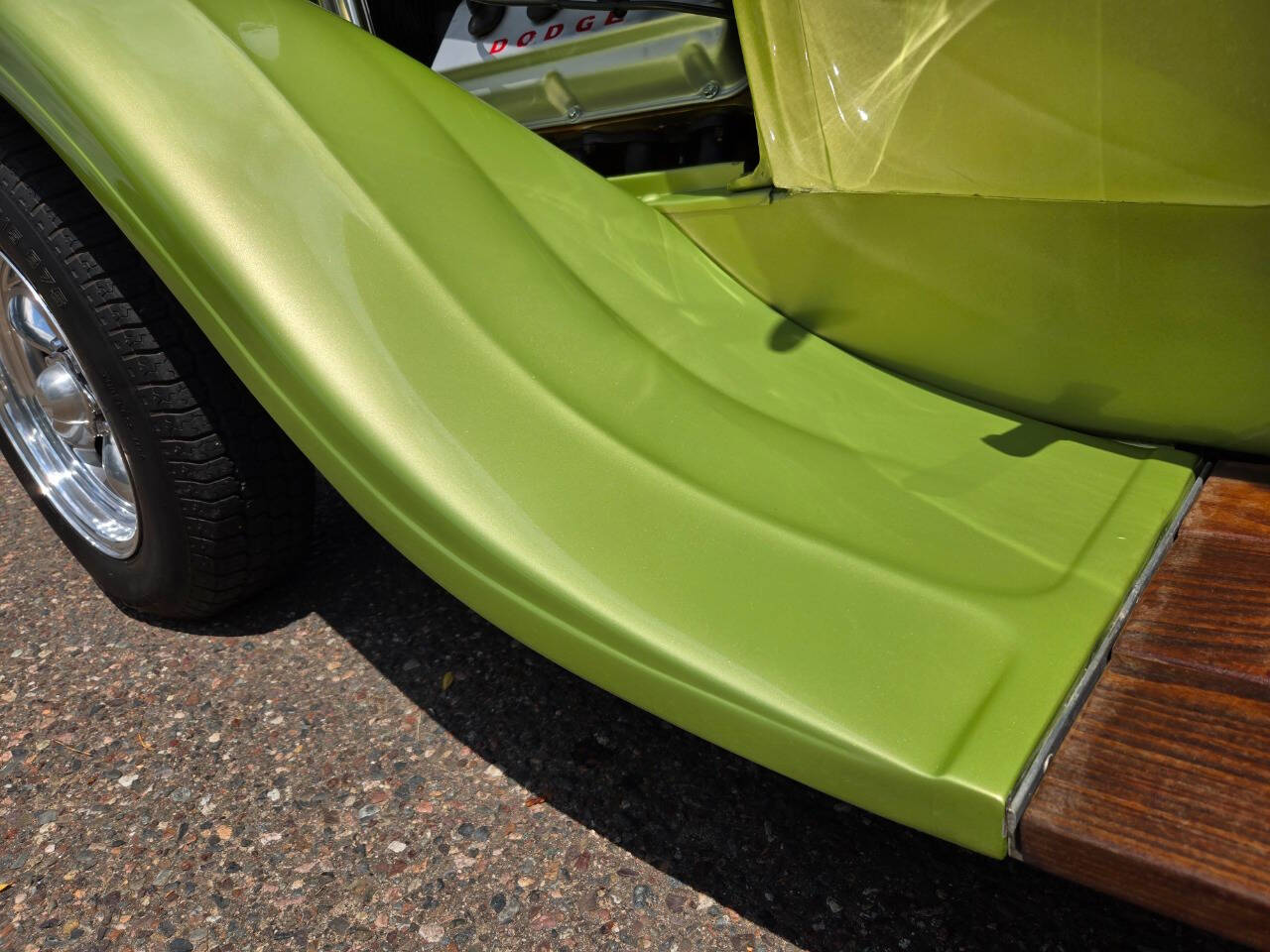 1930 Dodge 5-Window Coupe 40