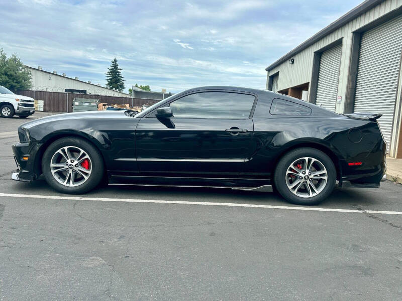 2014 Ford Mustang V6 Premium - Photo 8