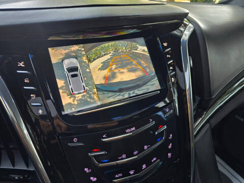 2016 Cadillac Escalade ESV Platinum