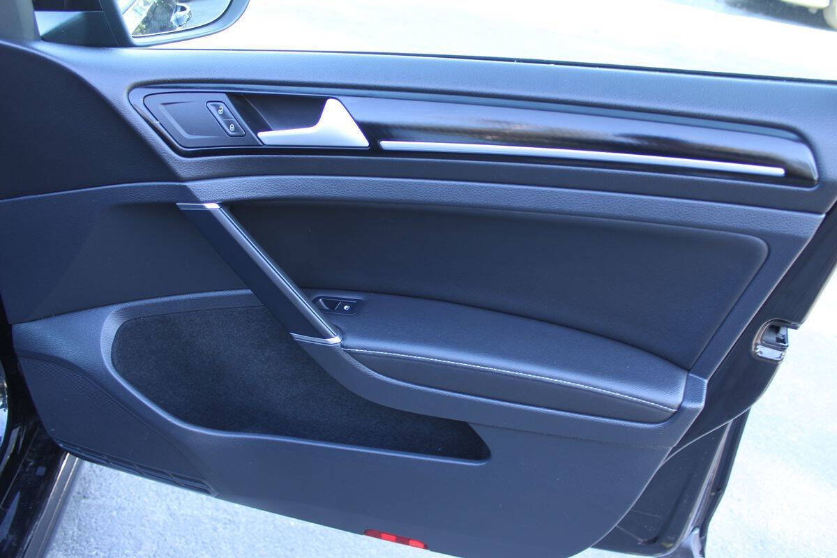 Black 2016 Volkswagen Golf R 4Motion 20