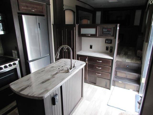 2020 Coachmen RV Brookstone