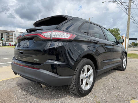 2018 Ford Edge SE