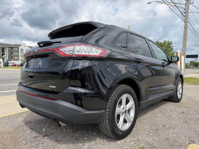 2018 Ford Edge SE