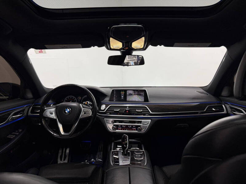 2018 BMW 7 Series 750i