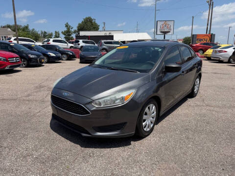 2016 Ford Focus S Photo